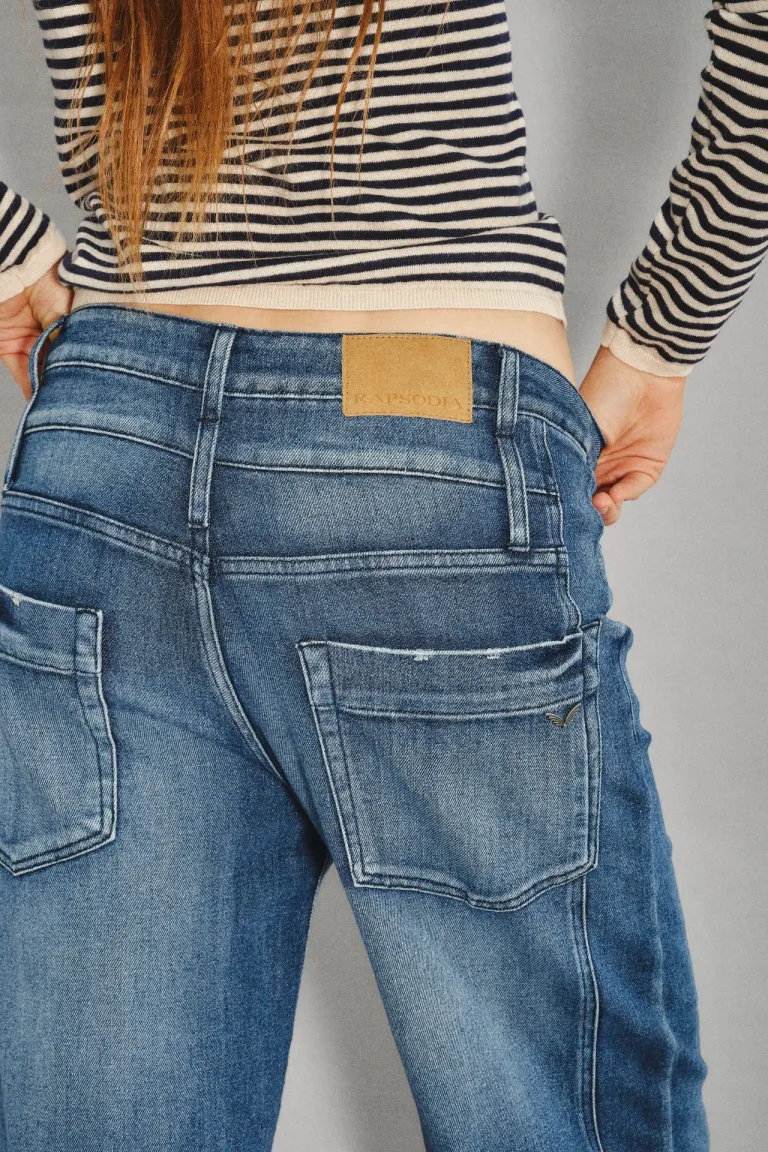 Pantalón de jean tiro medio con diseño de doble cintura y corte de pierna recta de Rapsodia en Pantalones para argentina