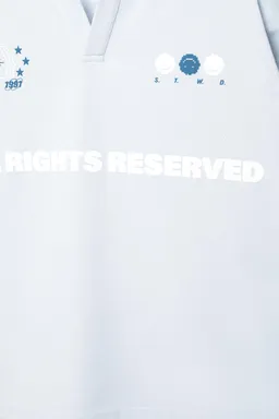 Chomba stwd todos los derechos reservados de Pull&Bear en Remeras y Polos para argentina