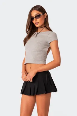 Remera espalda descubierta bambi de Edikted en Tops para argentina