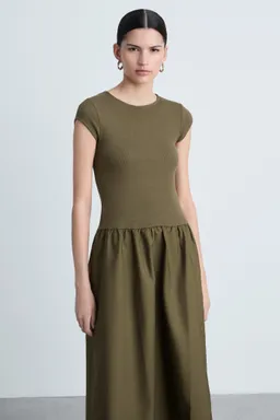 Vestido evasé combinado de Mango en Vestidos para argentina
