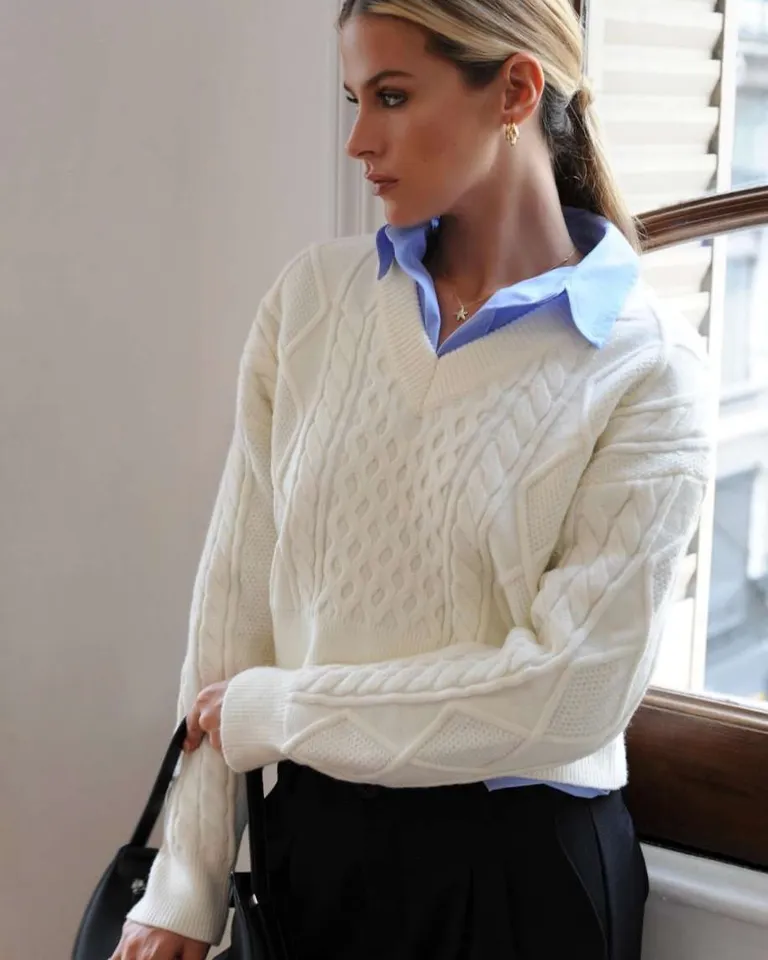 Sweater de angora blanco de escote en V con patrón multitrama para mujer de Hesed en Buzos y Sweaters para argentina
