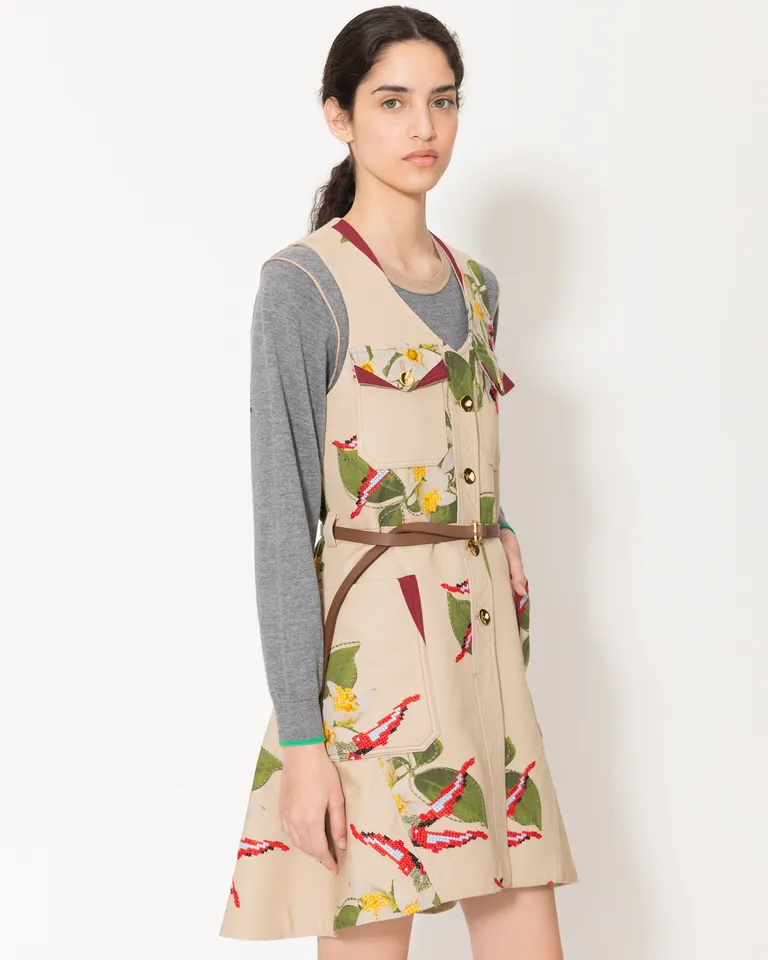 Chaleco floral de diseño estructurado y ajustable con cinto de cuero de Jazmin Chebar en Chalecos para argentina