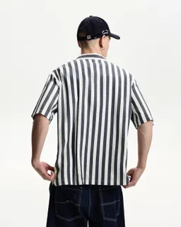 Camisa relax manga corta de Bershka en Camisas para argentina