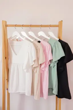 Blusa con Puntilla de Madison en Blusas para argentina