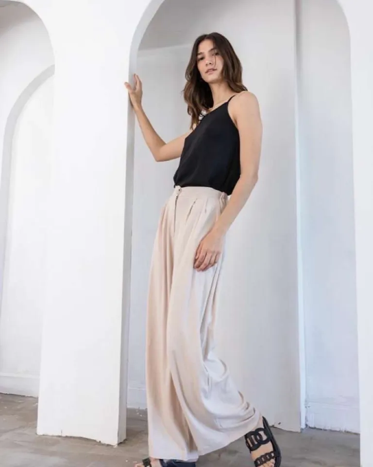 Pantalón Palazo de Lino para Mujer - Diseño Elegante y Versátil de Hesed en Pantalones para argentina