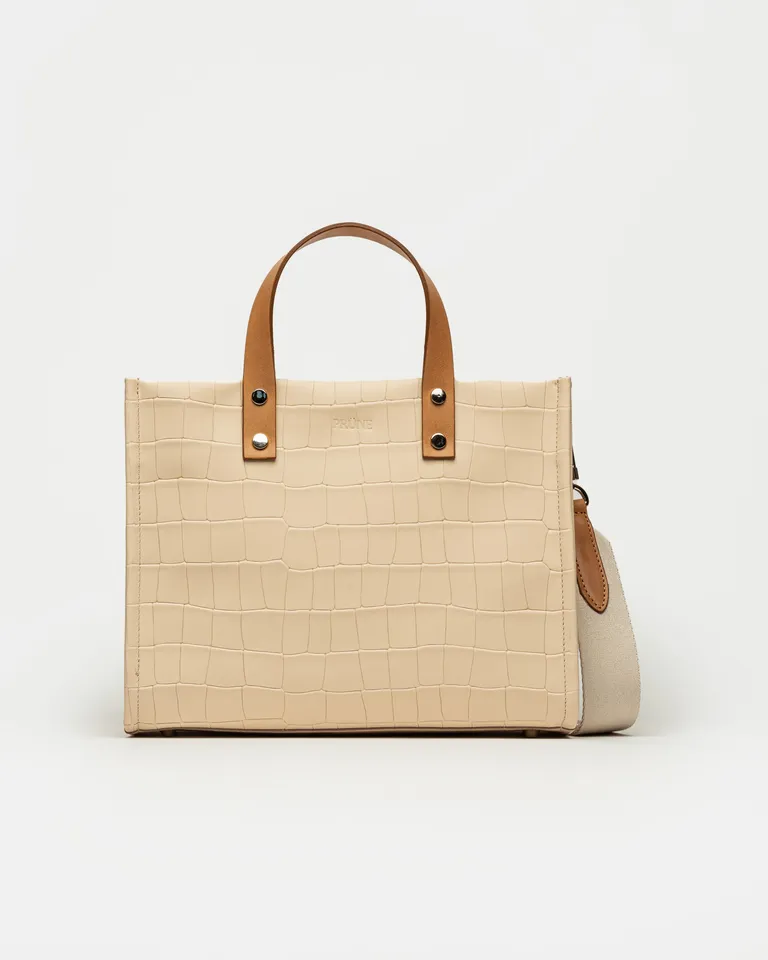 Cartera de mano capri en cuero grabado croco, un accesorio chic y práctico para el día a día de Prüne en Bolsos y Carteras para argentina