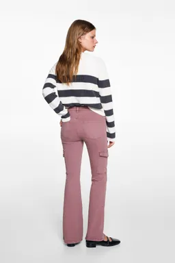 Jeans flare cargo de Mango Teen en Pantalones para argentina