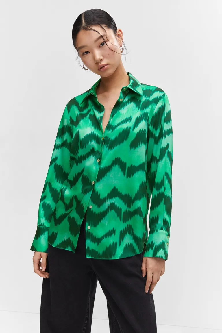 Camisa satinada estampada de Mango en Camisas para argentina