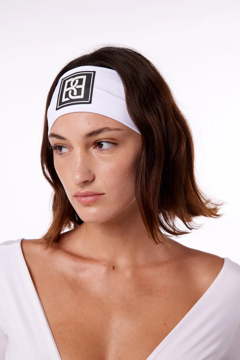 Vincha deportiva ajustable con logo para entrenamiento y actividad física de Black Mamba en Ropa Interior y Medias para argentina