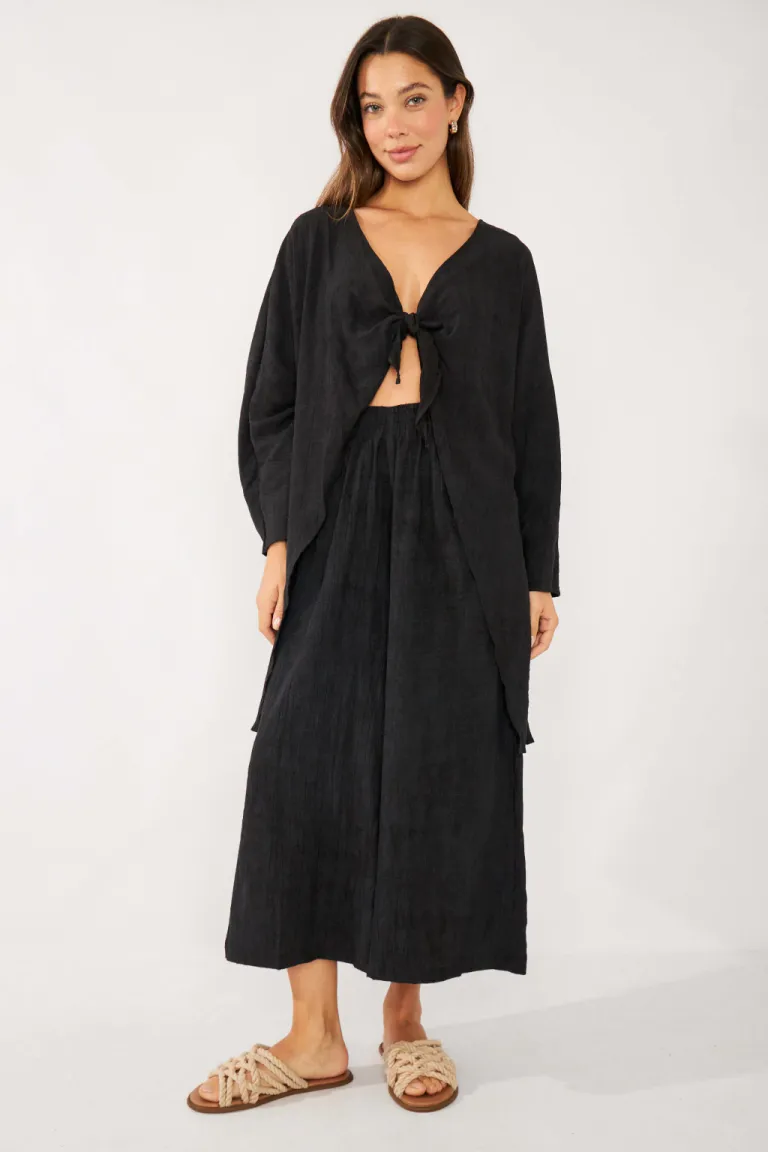 Pantalón capri de tela plisada con cintura elástica de Belle en Pantalones para argentina