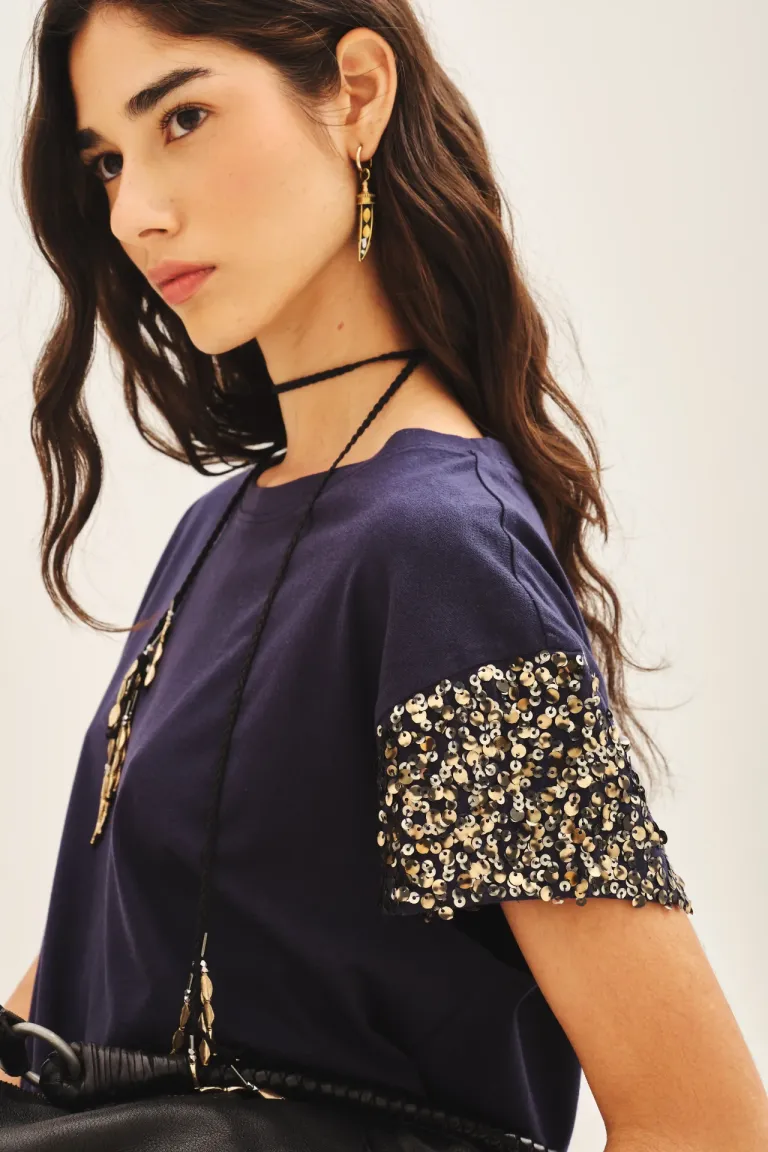 Remera de algodón con bordados en lentejuelas violeta para mujer de Rapsodia en Remeras para argentina