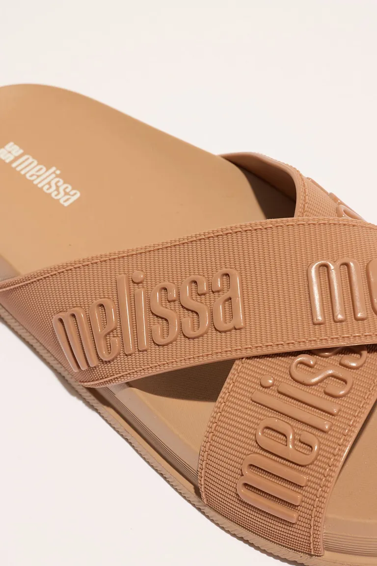 Sandalias cruzadas de diseño minimalista y elegante para mujeres de Portsaid en Sandalias para argentina