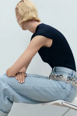 Jean wideleg bajo dobladillo de Mango en Pantalones para argentina