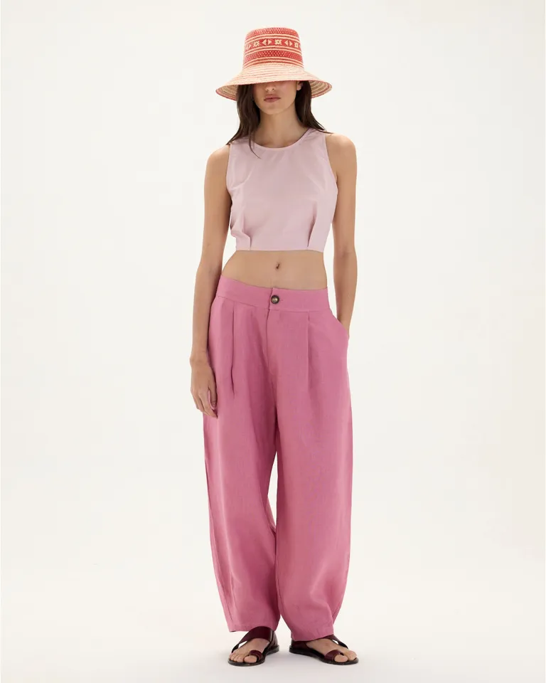 Pantalón megan: Diseño babucha, pinzas y bolsillos plaqué para una figura definida de Blue Sheep en Pantalones para argentina