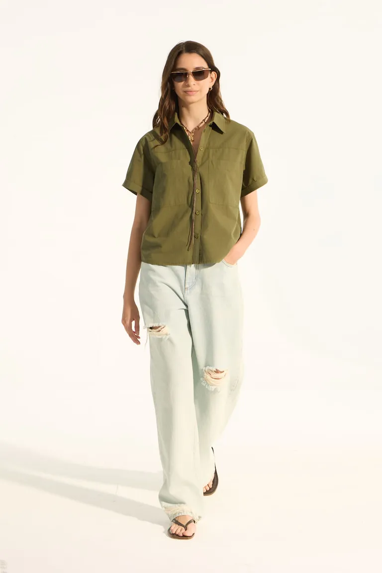 Camisa poplin de manga corta y cuello a la base en color verde para mujer de Portsaid en Camisas para argentina