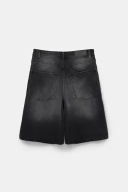 Jorts skater de Pull&Bear en Bermudas y Shorts para argentina