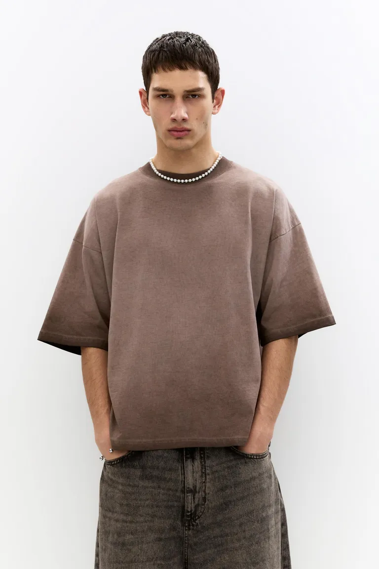 Remera boxy efecto lavado de Pull&Bear en Remeras y Polos para argentina