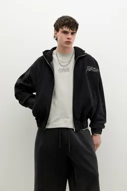 Buzo stwd lavado capucha de Pull&Bear en Buzos y Sweaters para argentina