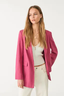 Blazer regular con lino de Stradivarius en Blazers para argentina