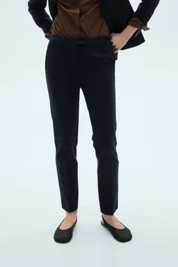 Pantalón recto tiro medio de Mango en Pantalones para argentina