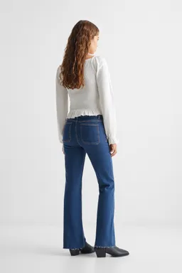 Jeans flare bolsillos de Mango Teen en Pantalones para argentina