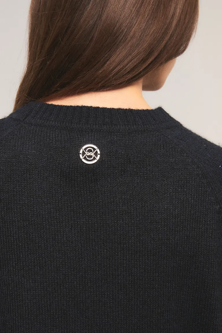 Sweater tejido con escote redondo, mangas raglán y detalles de cristales aplicados en el frente de Kosiuko en Buzos y Sweaters para argentina