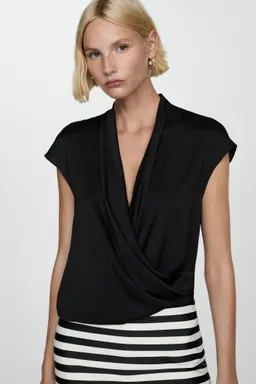 Blusa cruzada sin mangas de Mango en Blusas para argentina