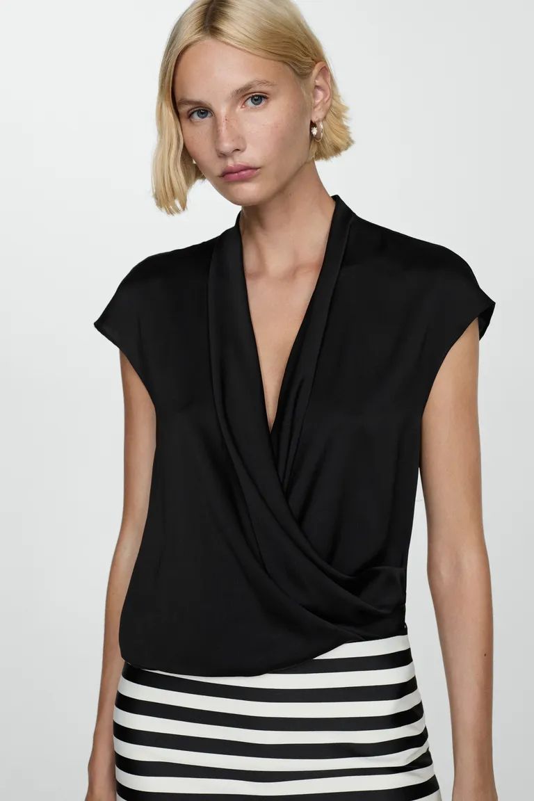Blusa cruzada sin mangas de Mango en Blusas para argentina