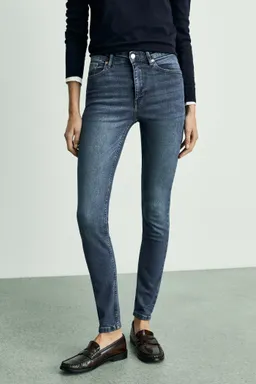 Jeans skinny tiro alto de Mango en Pantalones para argentina