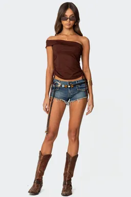 Top asimétrico off shoulder yafa de Edikted en Tops para argentina