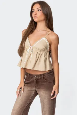 Top babydoll lino claire de Edikted en Tops para argentina