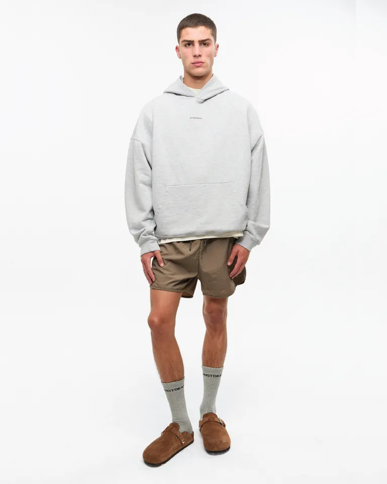 Buzo con capucha y bolsillo canguro en diseño oversize de Ay Not Dead en Buzos y Sweaters para argentina