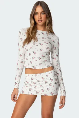 Remera waffle floral melany de Edikted en Tops para argentina