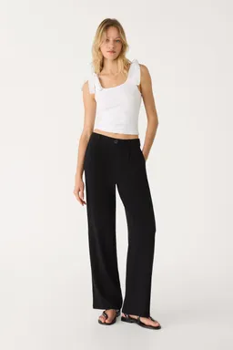 Pantalón recto de lino de Stradivarius en Pantalones para argentina