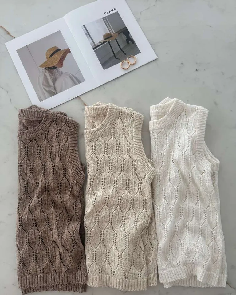 Colección de camisetas sin mangas en diseños exclusivos y texturas innovadoras de Hesed en Tops para argentina