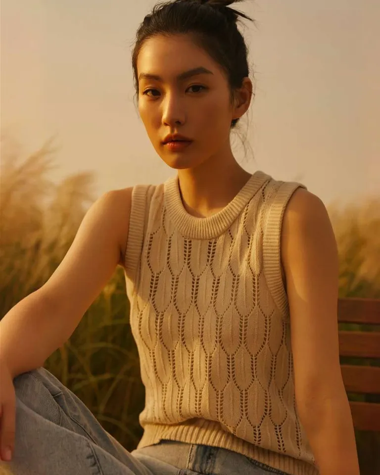 Colección de camisetas sin mangas en diseños exclusivos y texturas innovadoras de Hesed en Tops para argentina