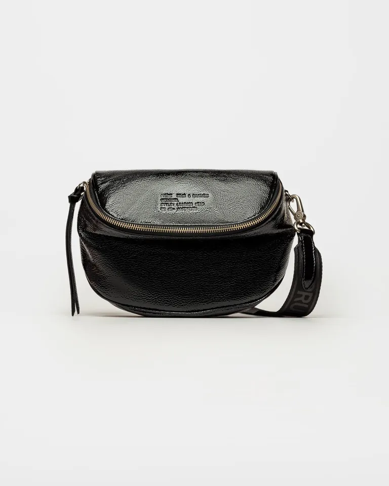 Bolso bandolera de cuero charol arrugado para uso diario y casual de Prüne en Bolsos y Carteras para argentina