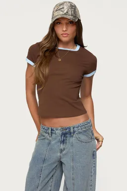 Remera zeke con contraste de Edikted en Remeras para argentina