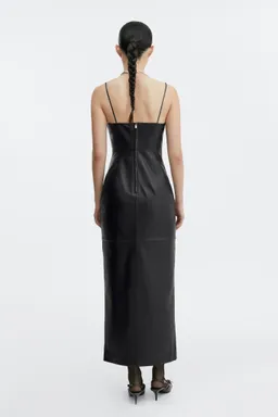 Vestido tirantes cuero de Mango en Vestidos para argentina