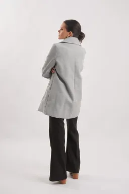 Saco largo cruce dos botones de Blush en Chaquetas para argentina