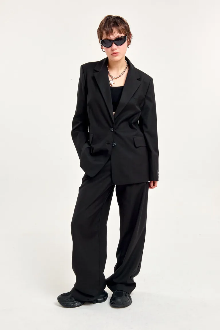 Pantalón sastrero de corte relajado y silueta recta con pinzas y bolsillos traseros de 47 Street en Pantalones para argentina