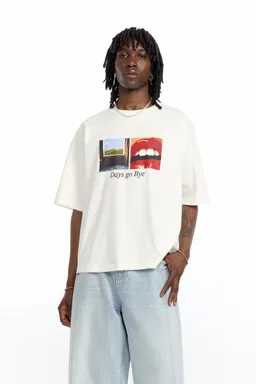 Camiseta gráfico foto ventana de Pull&Bear en Remeras y Polos para argentina
