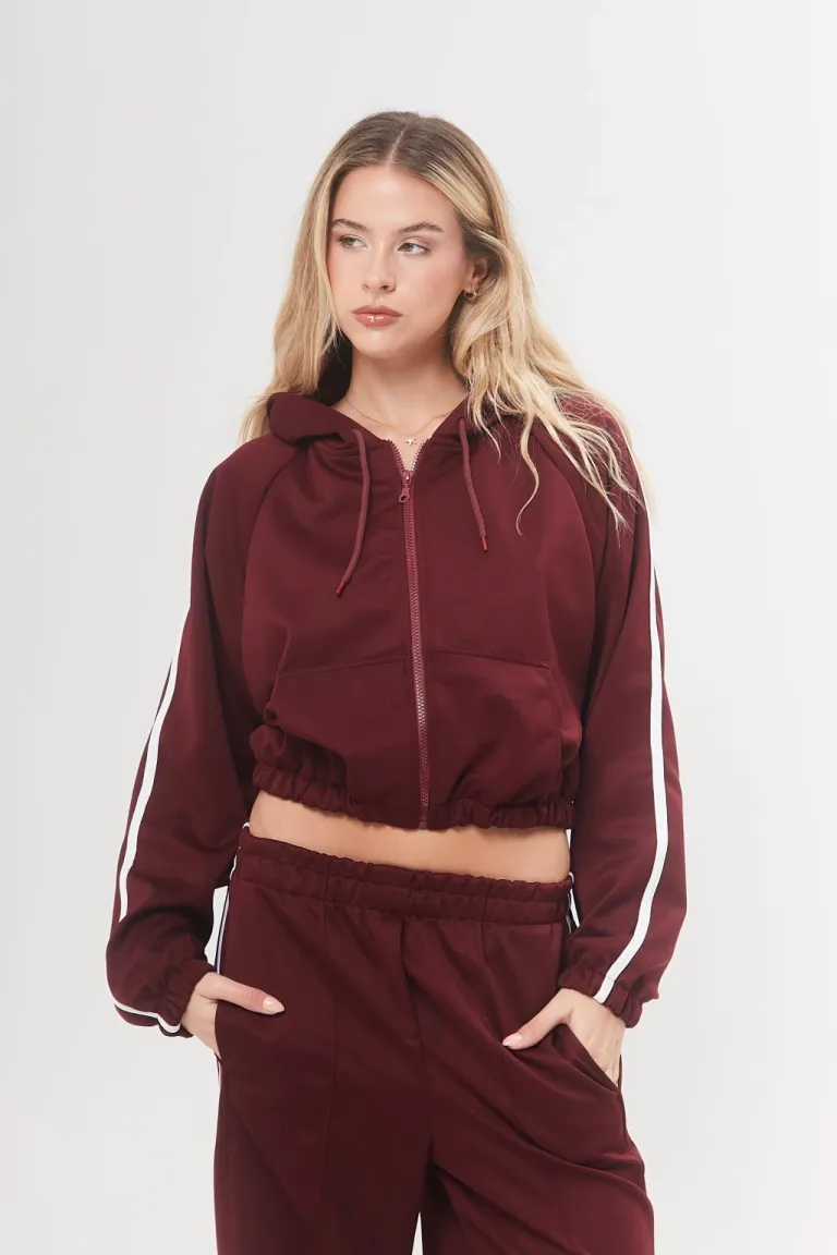 Buzo corto con capucha y cierre central en tonos marrones de Belle en Buzos y Sweaters para argentina