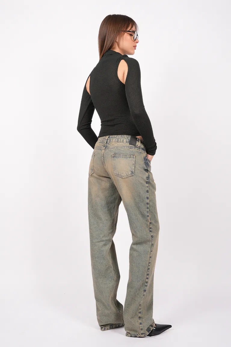 Body negro de manga larga con cuello polera y detalles de vanguardia de Top White en Bodies para argentina