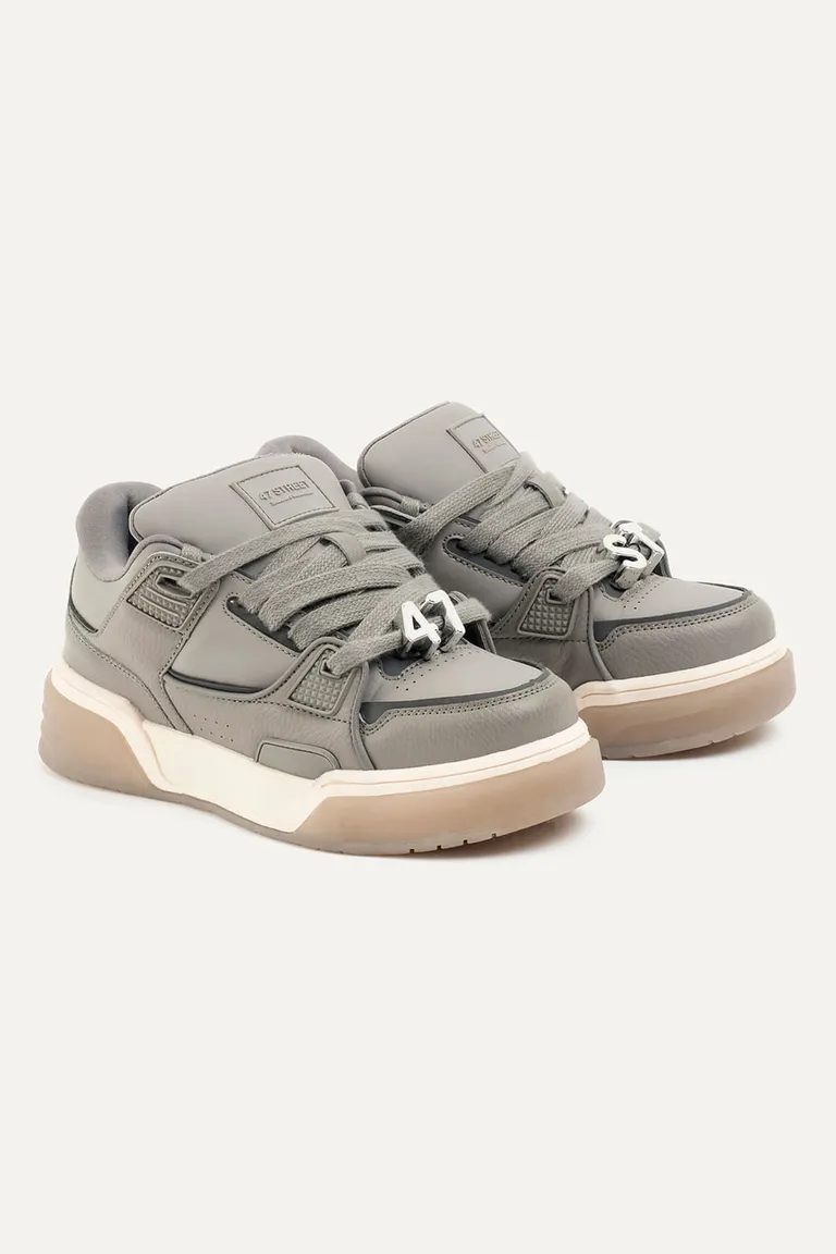Zapatillas de cuero sintético con recortes superpuestos y detalles en relieve de 47 Street en Zapatillas para argentina