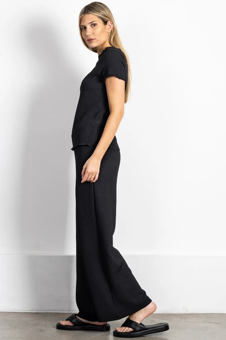 Remera de manga corta con textura arrugada y detalles en roulette de Kill en Remeras para argentina