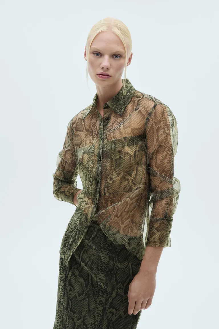 Camisa organza animal print de Mango en Camisas para argentina