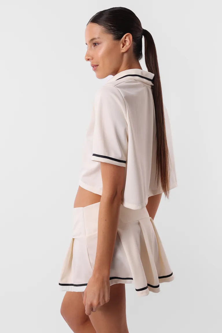 Shorts deportivo negro de corte tableado y cierre lateral para mujer de Top White en Shorts para argentina