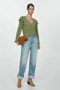Blusa estampada con volantes de Mango en Blusas para argentina