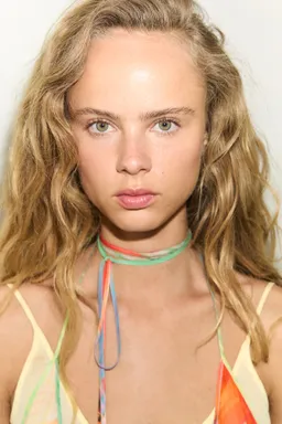 Vestido estampado bajo asimétrico de Mango en Vestidos para argentina